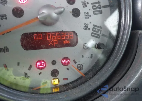 2005 Mini Cooper from USA, damaged, VIN WMWRC33535TJ70850